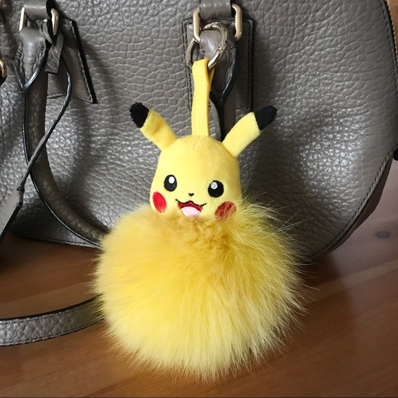 Pokemon pikachu pompom keyring - Picture 10 of 11